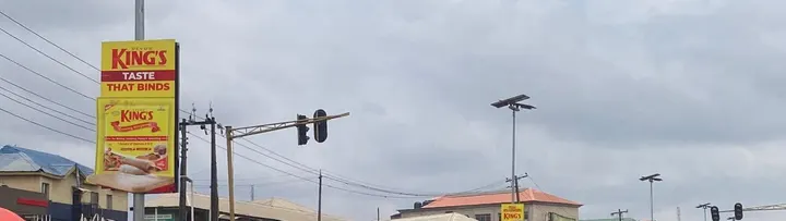 Pole die cut over danfo traffic in Mushin, Lagos
